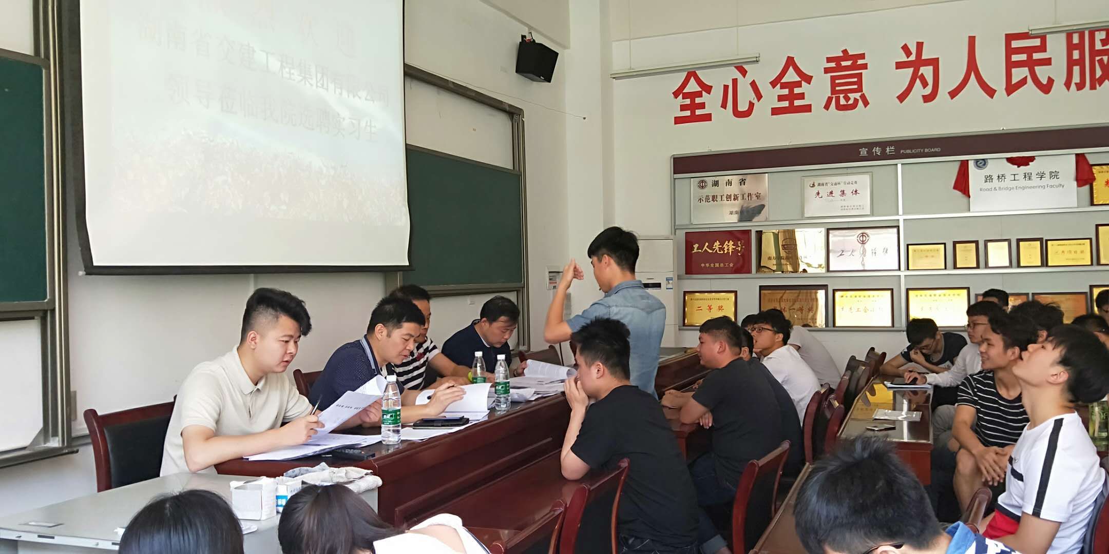 在线播放无码后入内射少妇